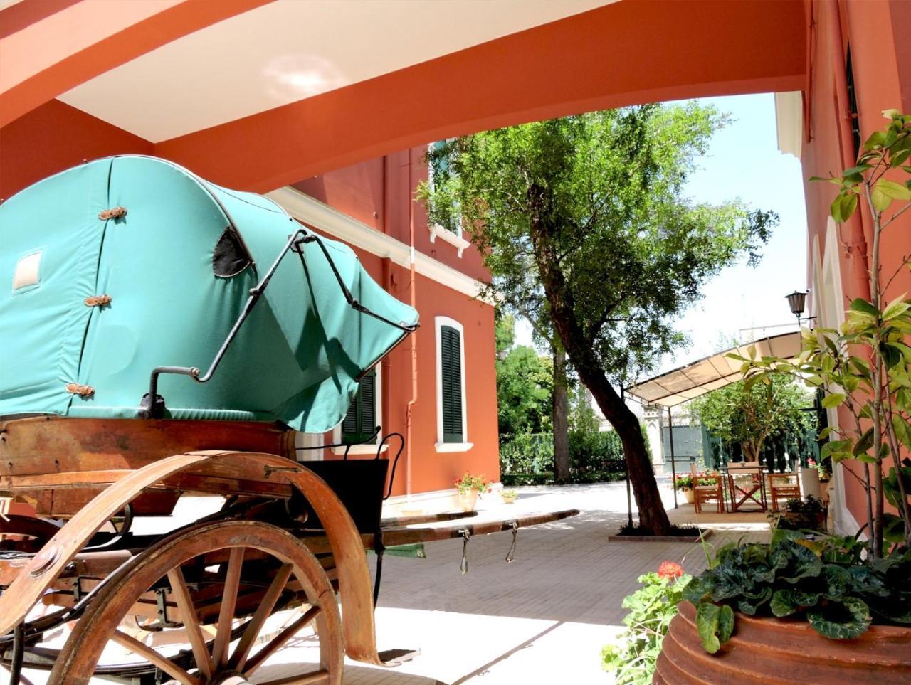 Bed and Breakfast Donnenzo Latiano Exterior foto
